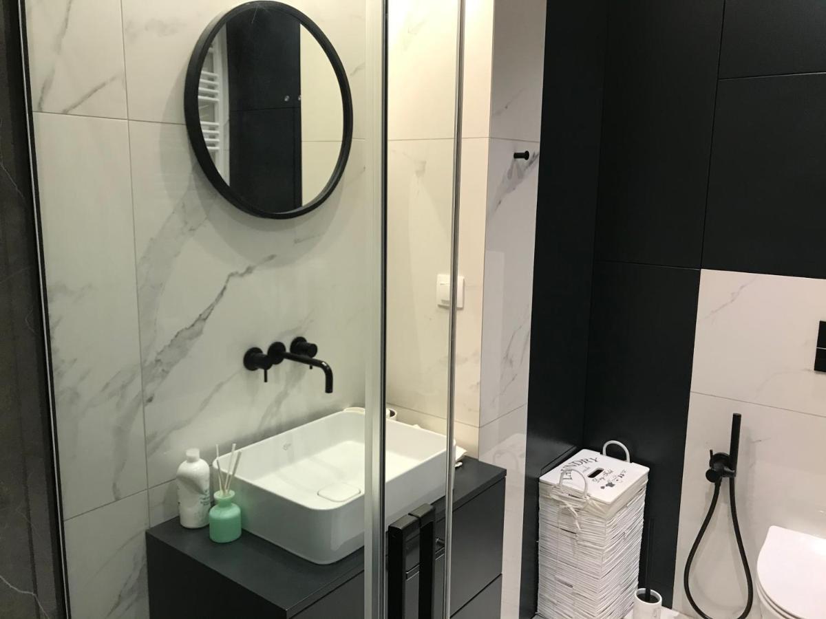 גדנסק Baltic Riviera Apartments - Garden Sanctuary Retreat מראה חיצוני תמונה
