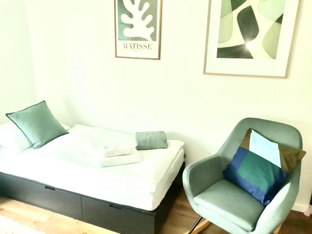 גדנסק Baltic Riviera Apartments - Garden Sanctuary Retreat מראה חיצוני תמונה